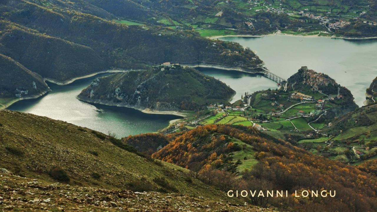 La Terrazza Sul Lago Turano Castel di Tora Εξωτερικό φωτογραφία