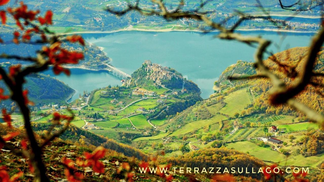 La Terrazza Sul Lago Turano Castel di Tora Εξωτερικό φωτογραφία