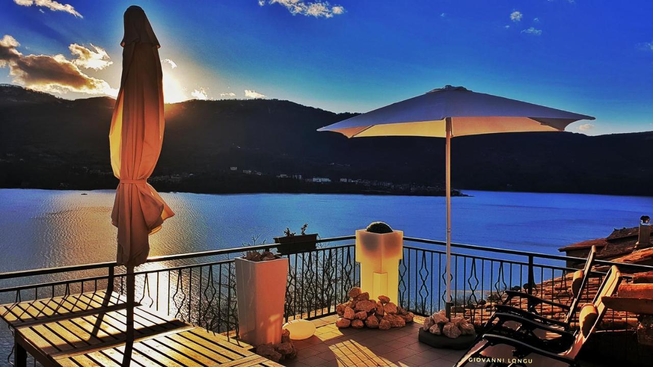 La Terrazza Sul Lago Turano Castel di Tora Εξωτερικό φωτογραφία